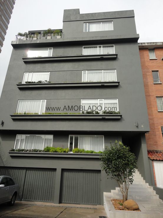 EMAUS – The Grace Hotel