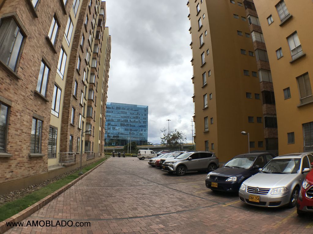 CIUDAD SALITRE – Puerto Bahía (904)