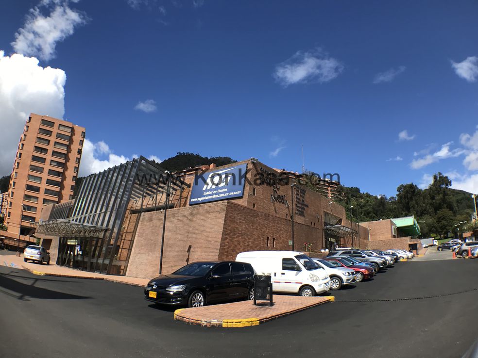 USAQUÉN – Local Paseo Real
