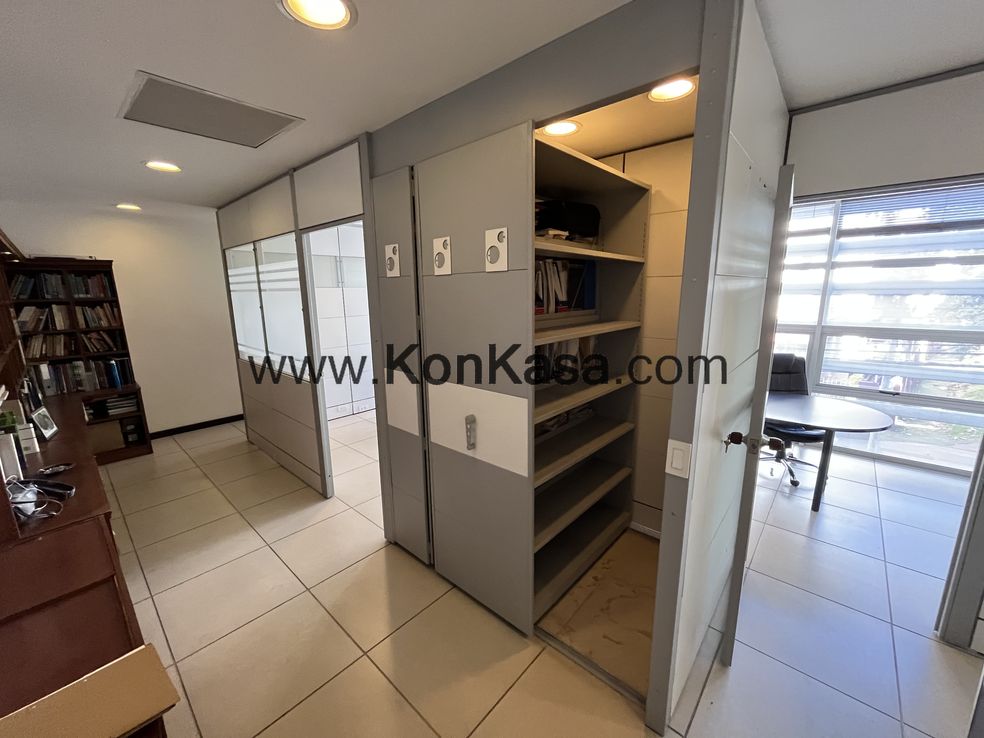 LA CASTELLANA – Business Point (Oficina).  10.38 %  E. A.