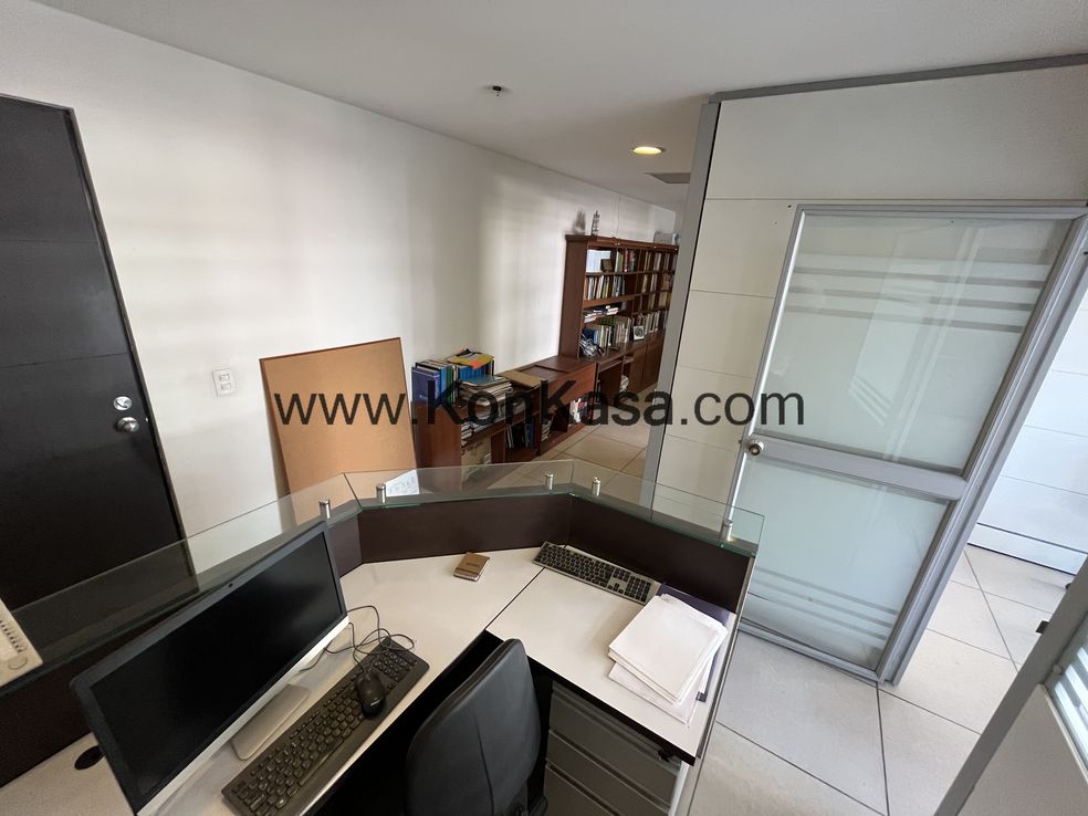 LA CASTELLANA – Business Point (Oficina).  10.38 %  E. A.