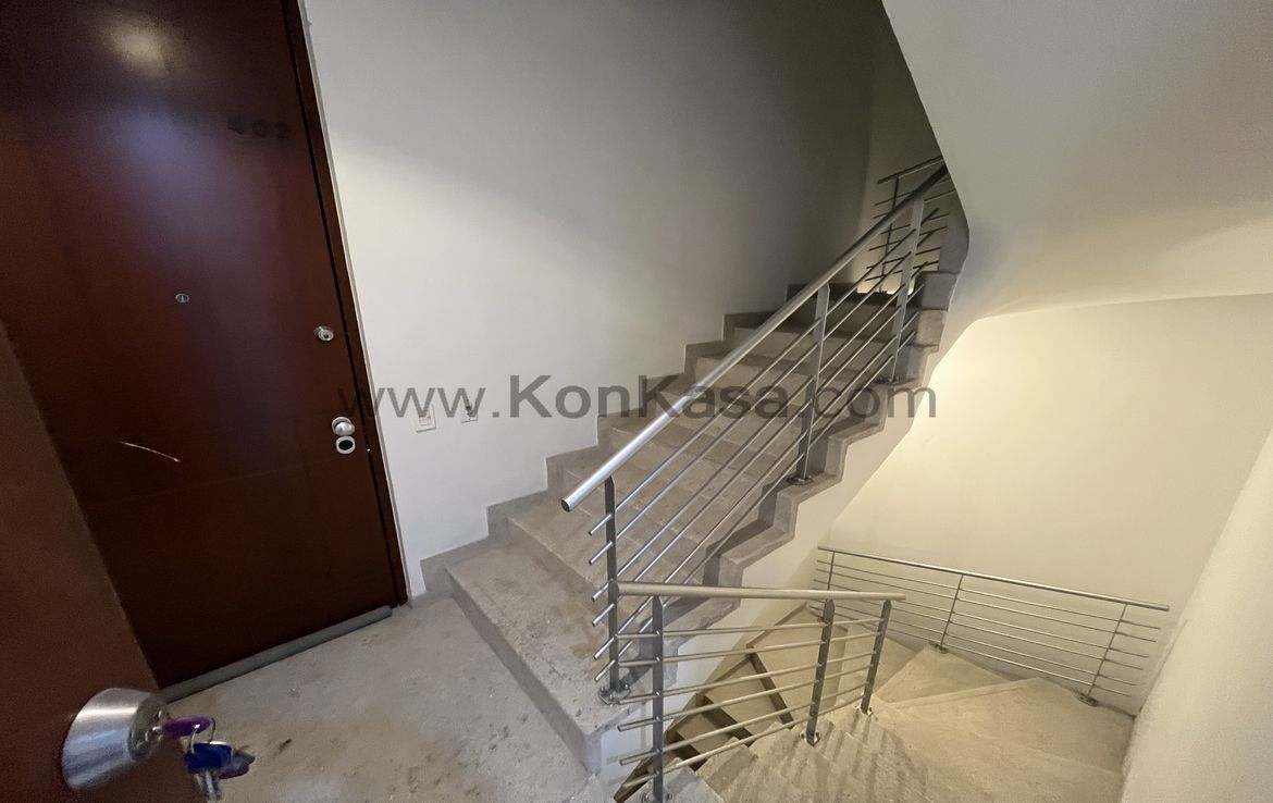 ROSALES – Sienna
