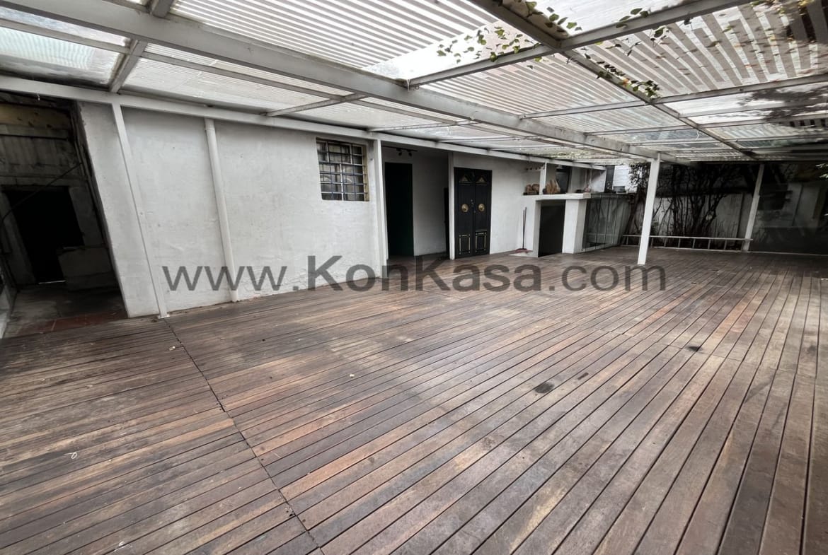 ROSALES ZONA G – Local Comercial Cl. 74