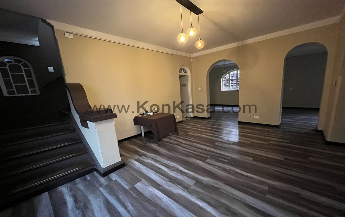 ROSALES ZONA G – Casa Comercial Esquinera