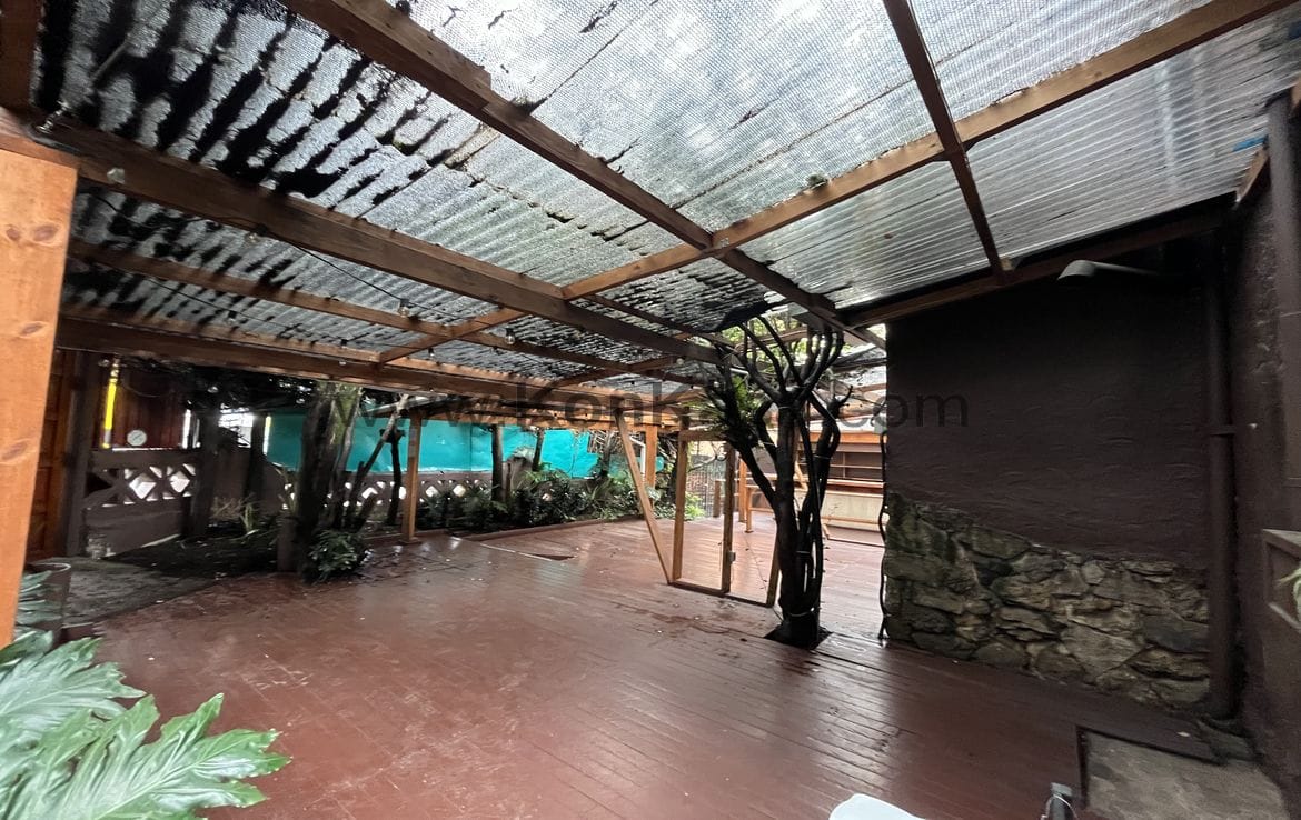 ROSALES ZONA G – Casa Comercial Esquinera