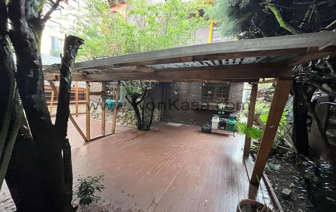 ROSALES ZONA G – Casa Comercial Esquinera