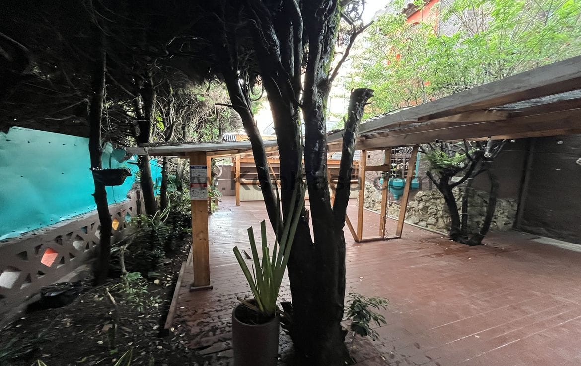 ROSALES ZONA G – Casa Comercial Esquinera