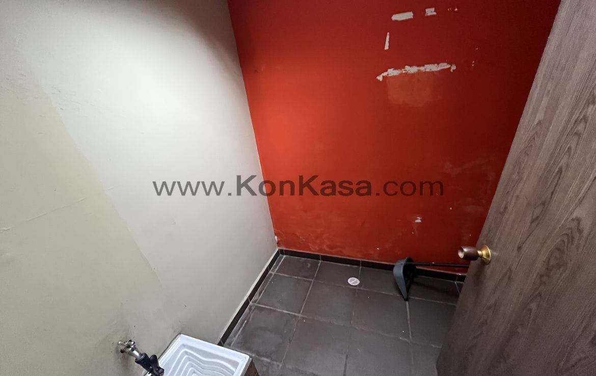 ROSALES ZONA G – Casa Comercial Esquinera