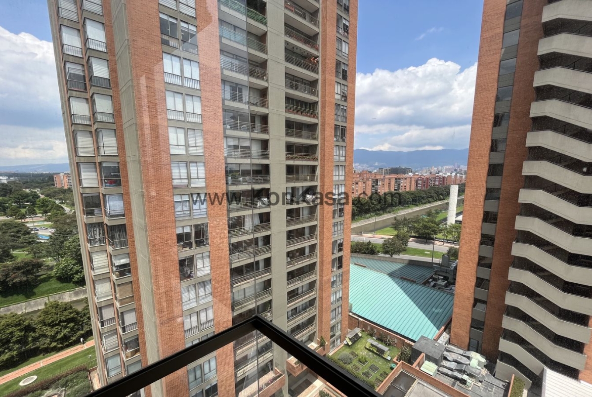 CIUDAD SALITRE – Arboleda del Salitre