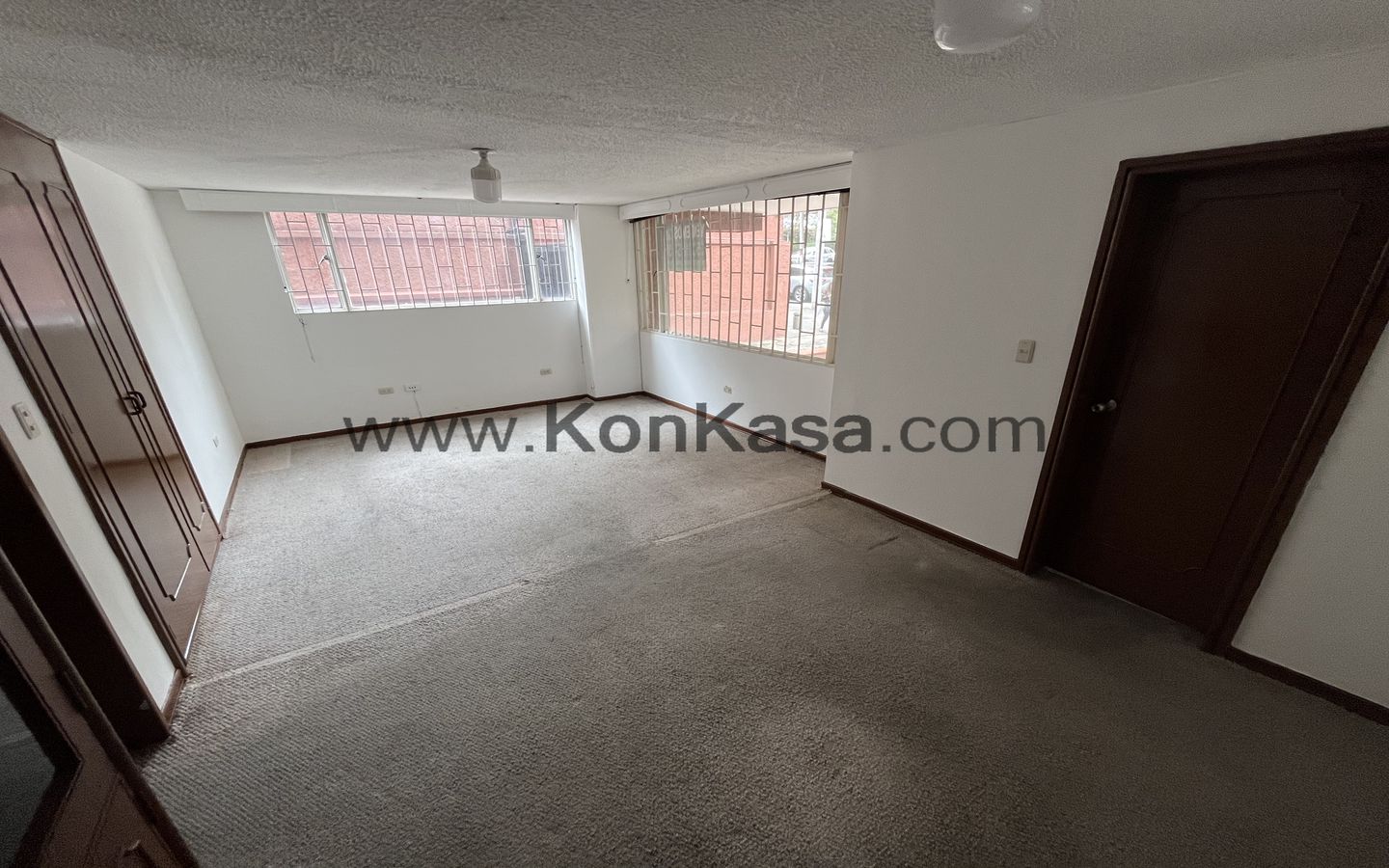 Venta-Apartaestudio-el-nogal-bogota-2 EL NOGAL – Edif, Méjico (Uso Mixto)