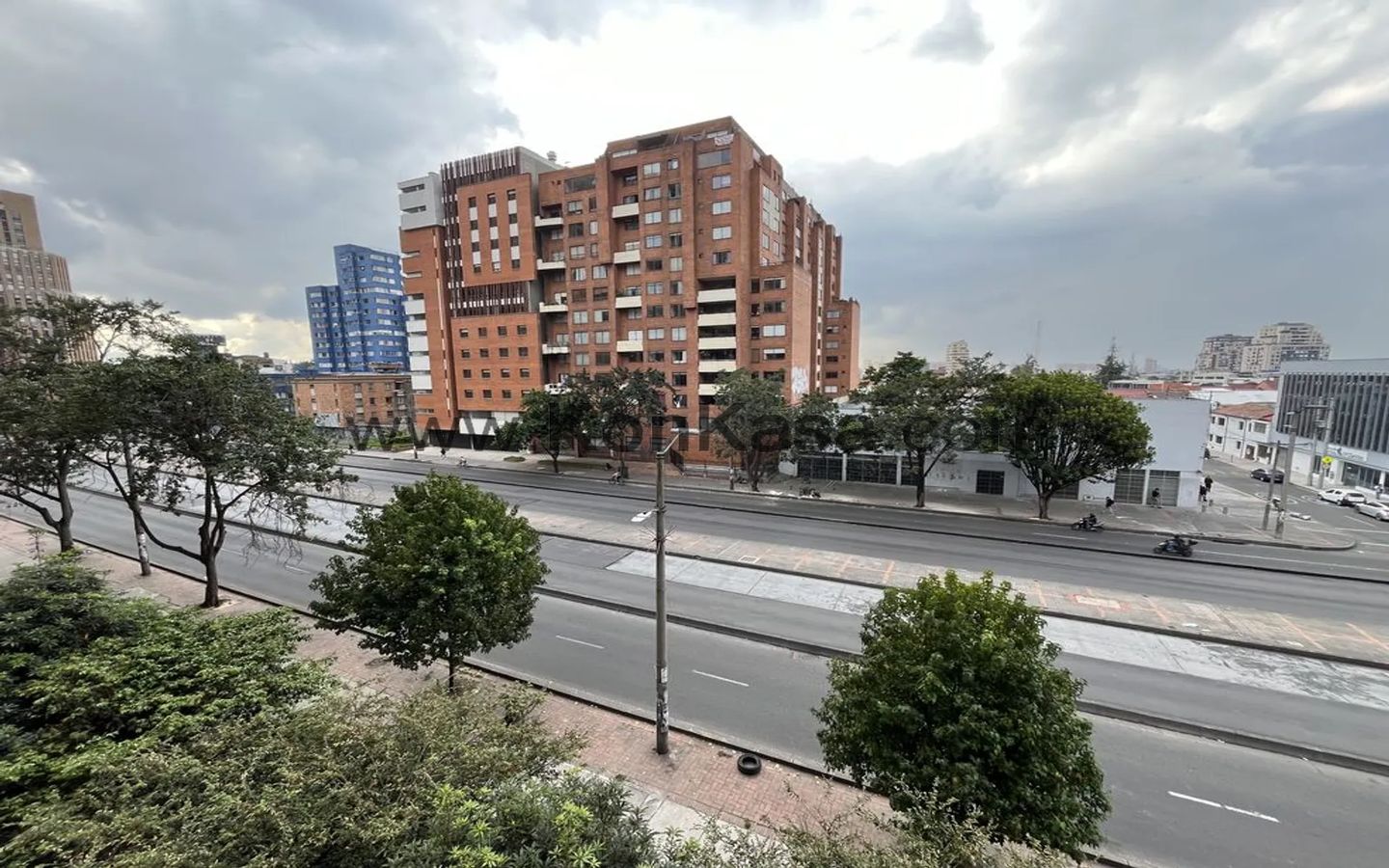PARQUE CENTRAL BAVARIA – Manzana 5. Renta: 7,61 % E. A.