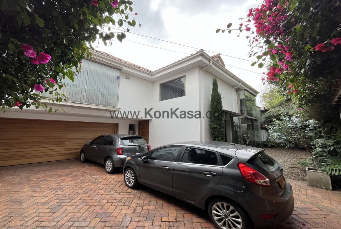 Casa en Venta en Santa barbara alta, Bogotá