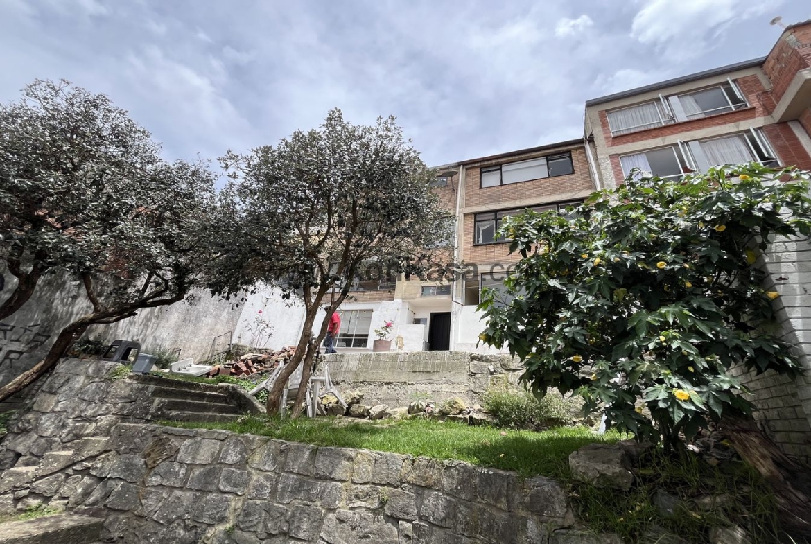 CHAPINERO ALTO (Pardo Rubio / Javeriana ) – Casa Remodelar