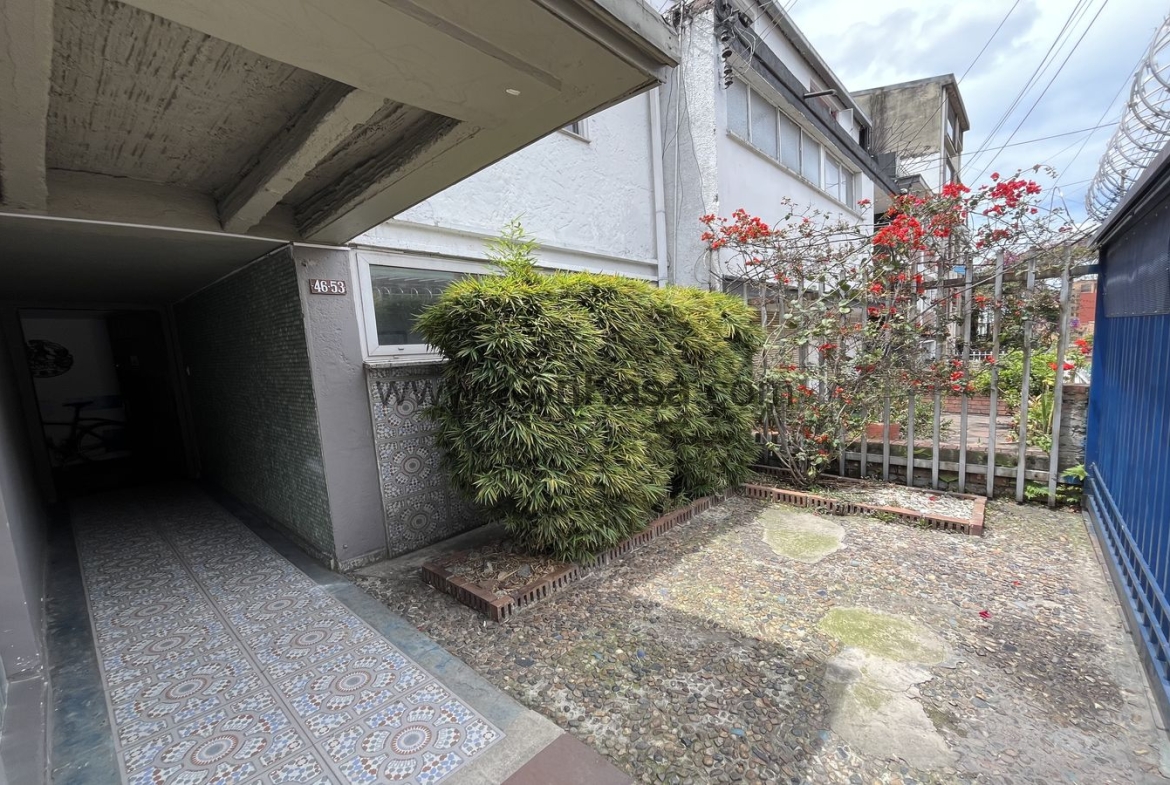 CHAPINERO ALTO (Pardo Rubio / Javeriana ) – Casa Remodelar