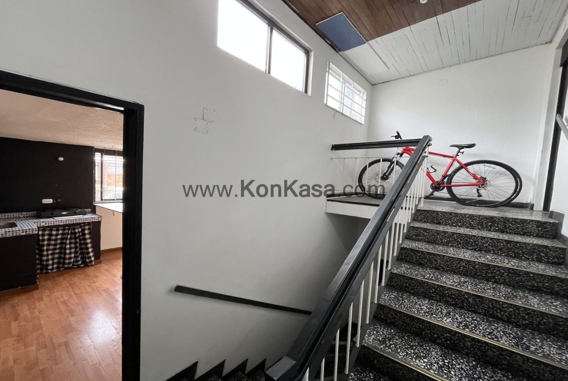 CHAPINERO ALTO (Pardo Rubio / Javeriana ) – Casa Remodelar