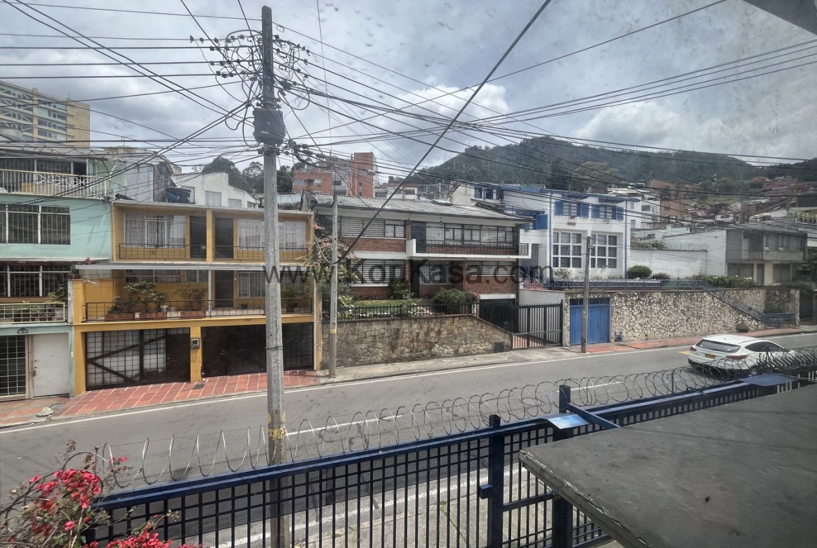 CHAPINERO ALTO (Pardo Rubio / Javeriana ) – Casa Remodelar