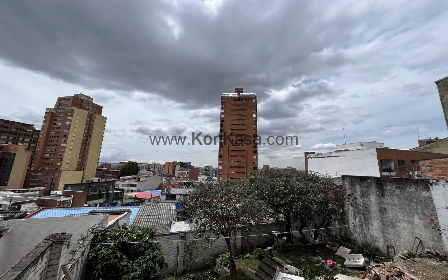 CHAPINERO ALTO (Pardo Rubio / Javeriana ) – Casa Remodelar