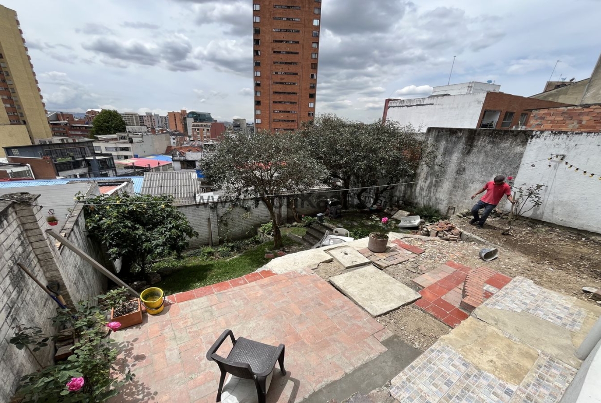 CHAPINERO ALTO (Pardo Rubio / Javeriana ) – Casa Remodelar
